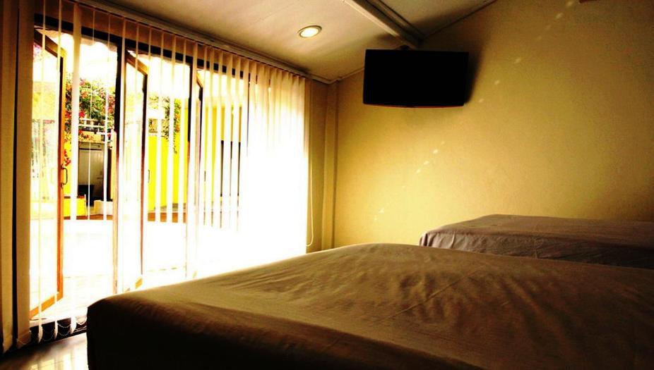 Smile House Guesthouse Чіангмай Номер фото