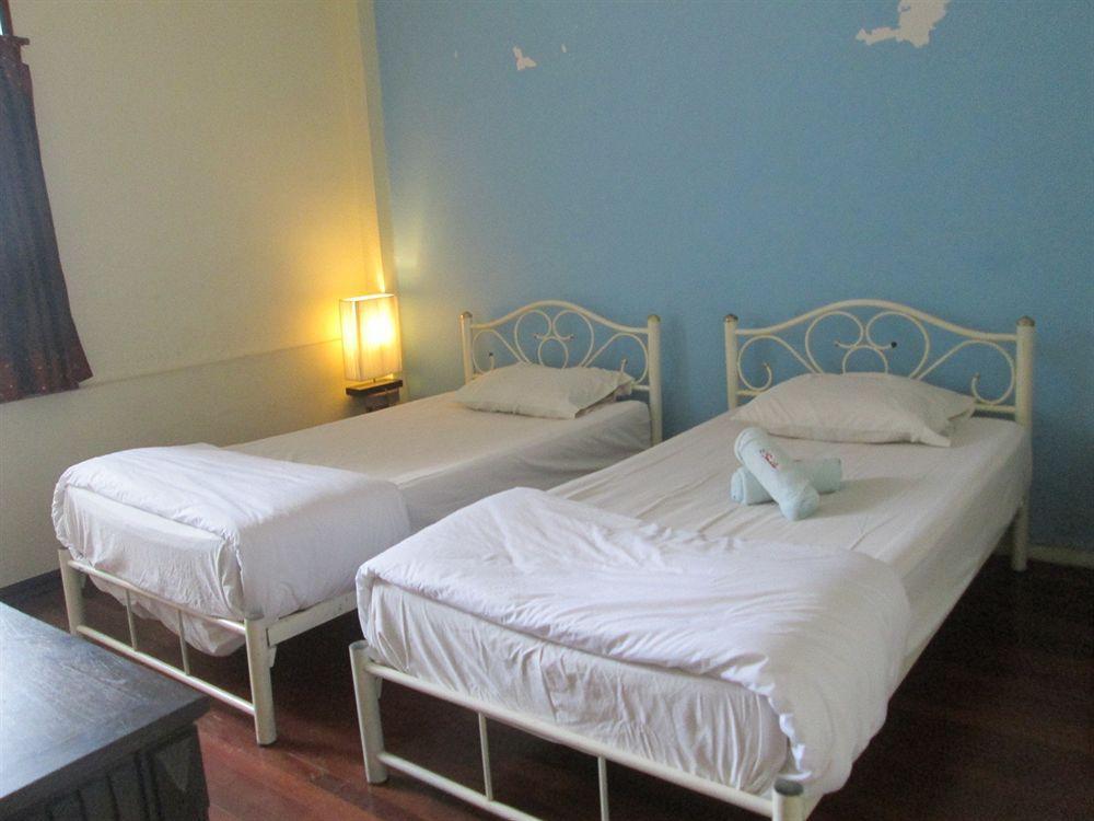 Smile House Guesthouse Чіангмай Екстер'єр фото