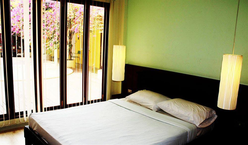 Smile House Guesthouse Чіангмай Екстер'єр фото